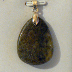 Pendentif Goutte Stéatite 06