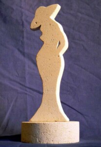 Chapeautée n°1 - pierre calcaire de Paussac - 34x14,5x14,5 cm - 2015