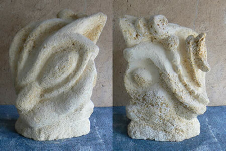Pierre calcaire de Gironde - 2007 - 36 x 22 x 13 cm Sculpture en pierre représentant le Dieu Feu-Océan, par Fred Soula sculpteur en Dordogne
